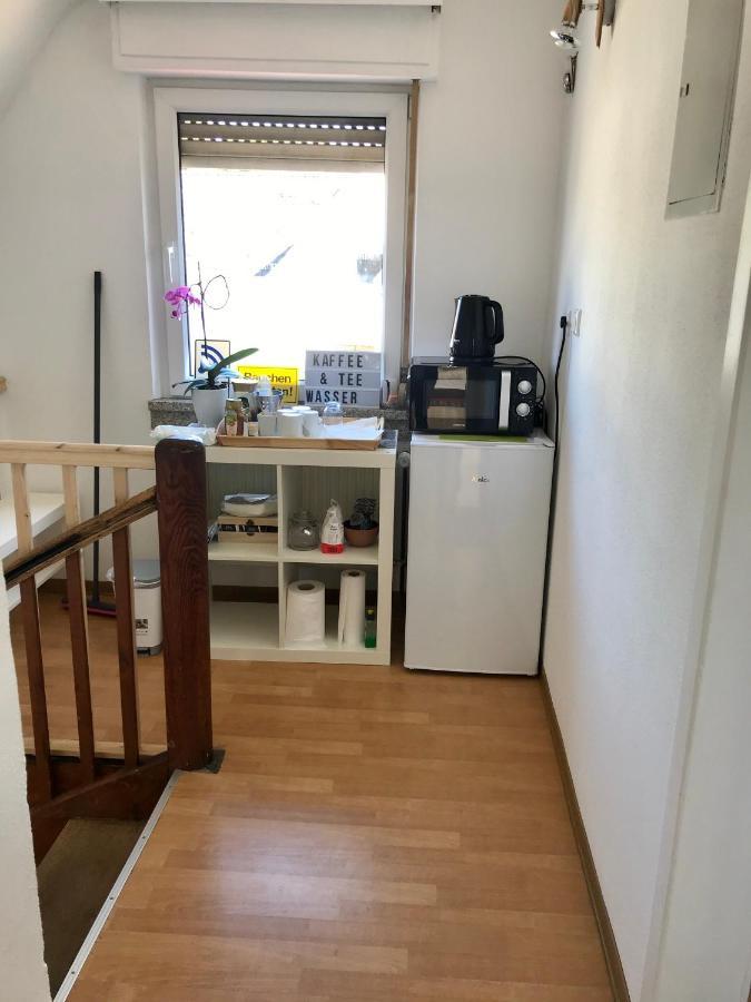 Juna Karlsruhe Buitenkant foto
