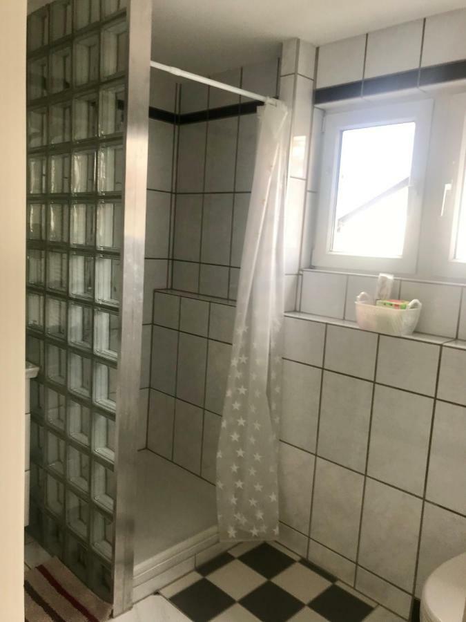 Juna Karlsruhe Buitenkant foto