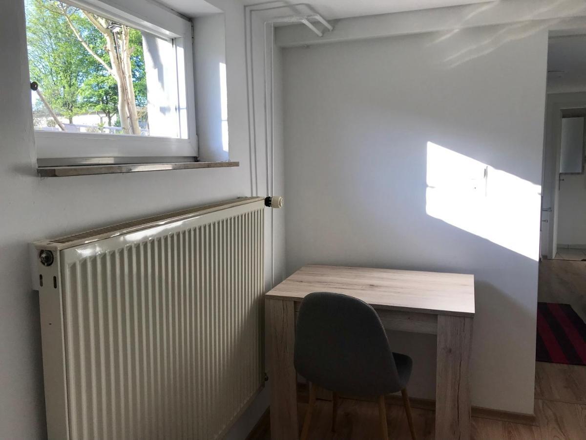 Juna Karlsruhe Buitenkant foto